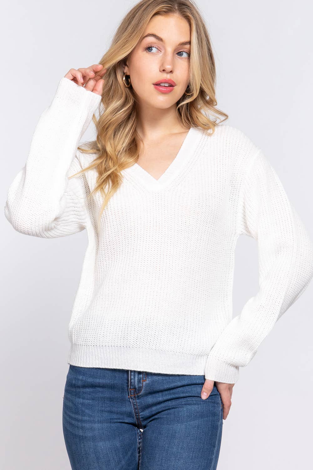 Off White Long Slv V Neck Sweater