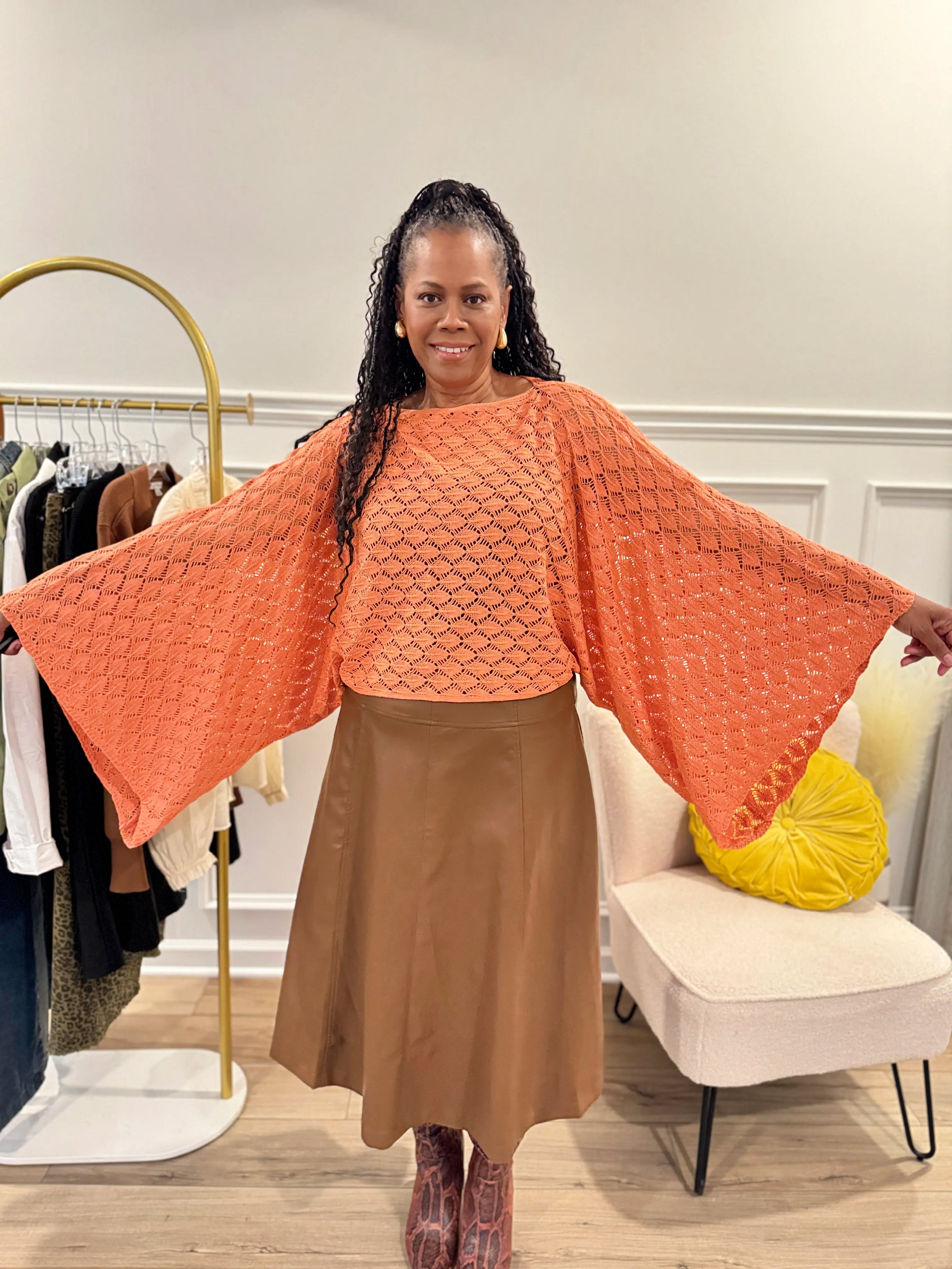 FREE SPIRIT BELL SLEEVE TOP: ORANGE PLUS