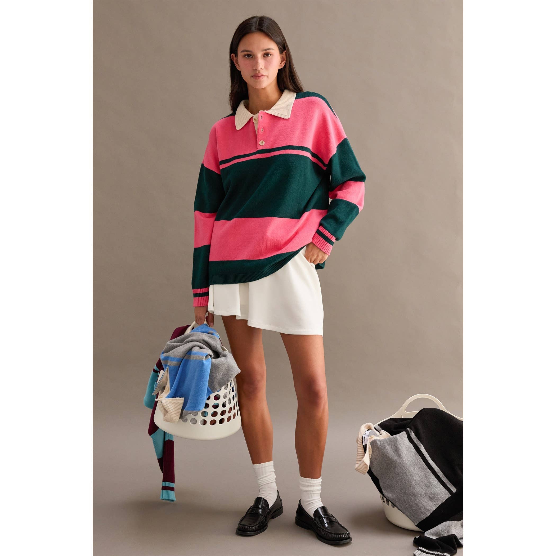 Contrasting Striped Sweater With Polo Collar: DEEP GREEN/TAFFY PINK