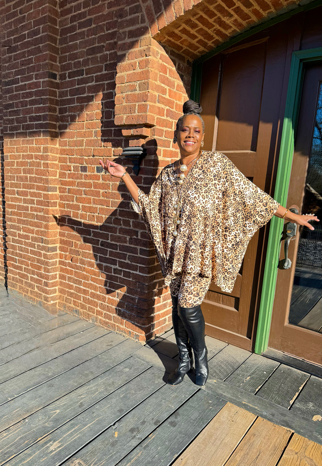 V-neck Top & Leggings 2 PC Set: Leopard Print