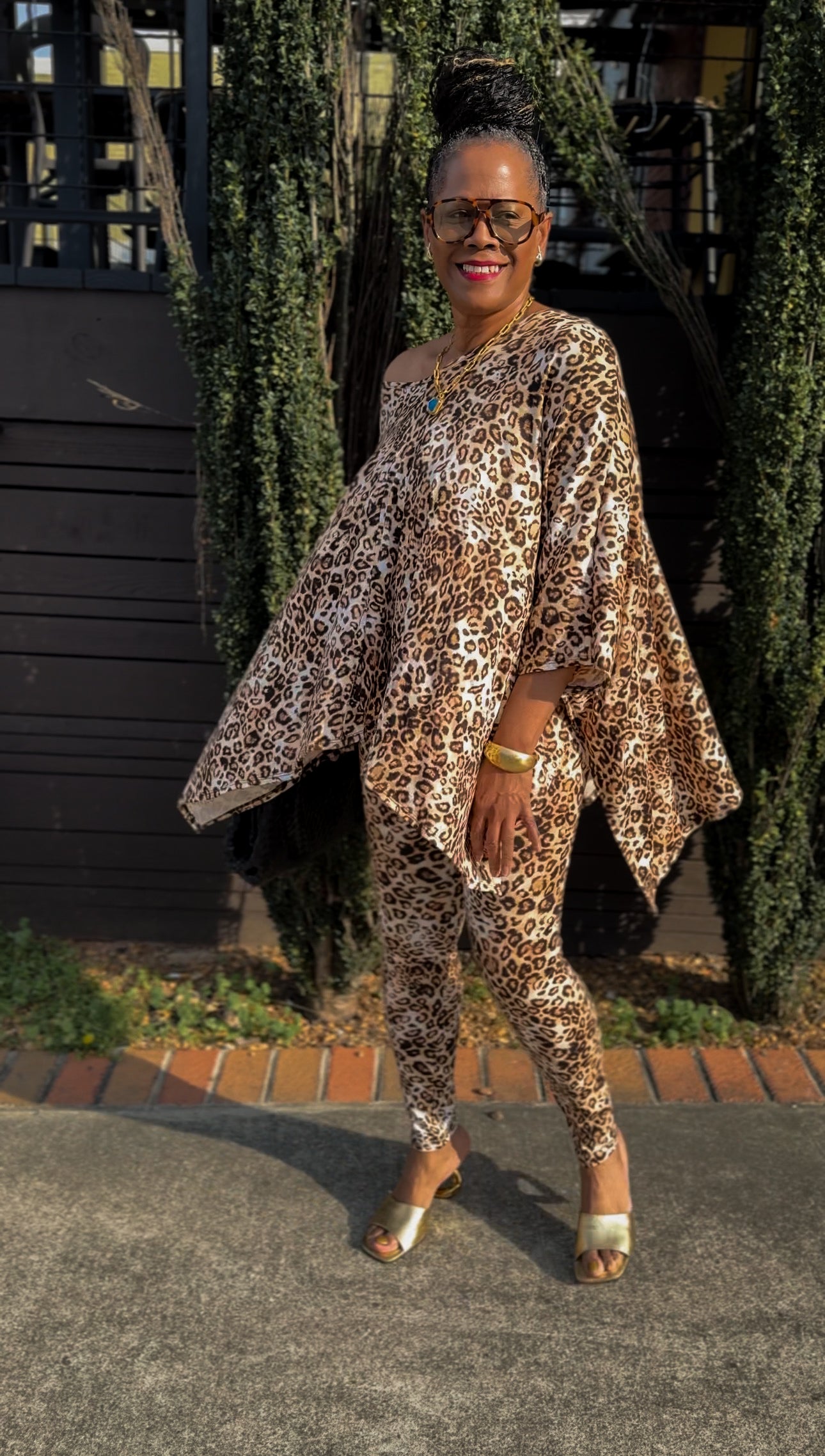 V-neck Top & Leggings 2 PC Set: Leopard Print