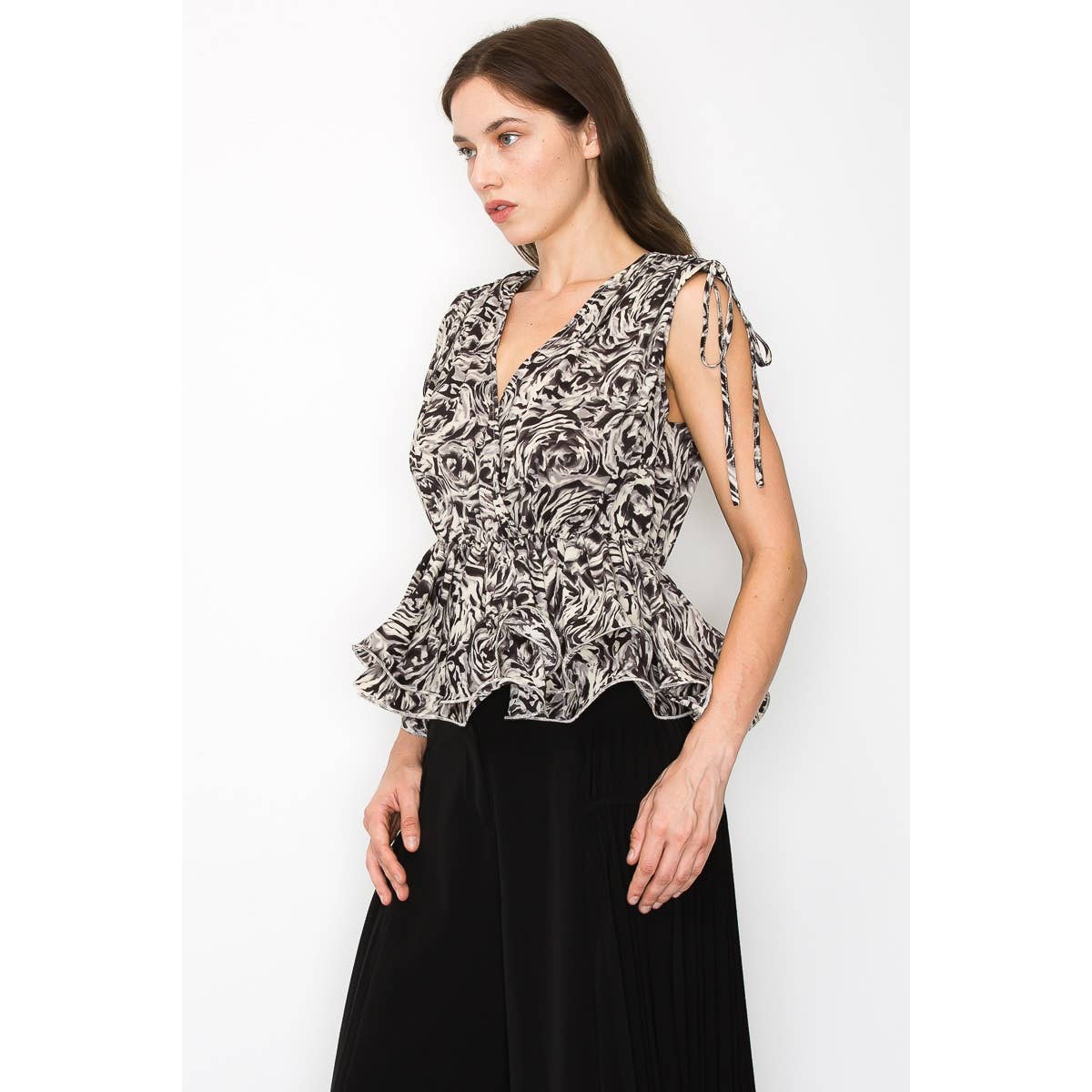 V Neck Floral Print Peplum Top