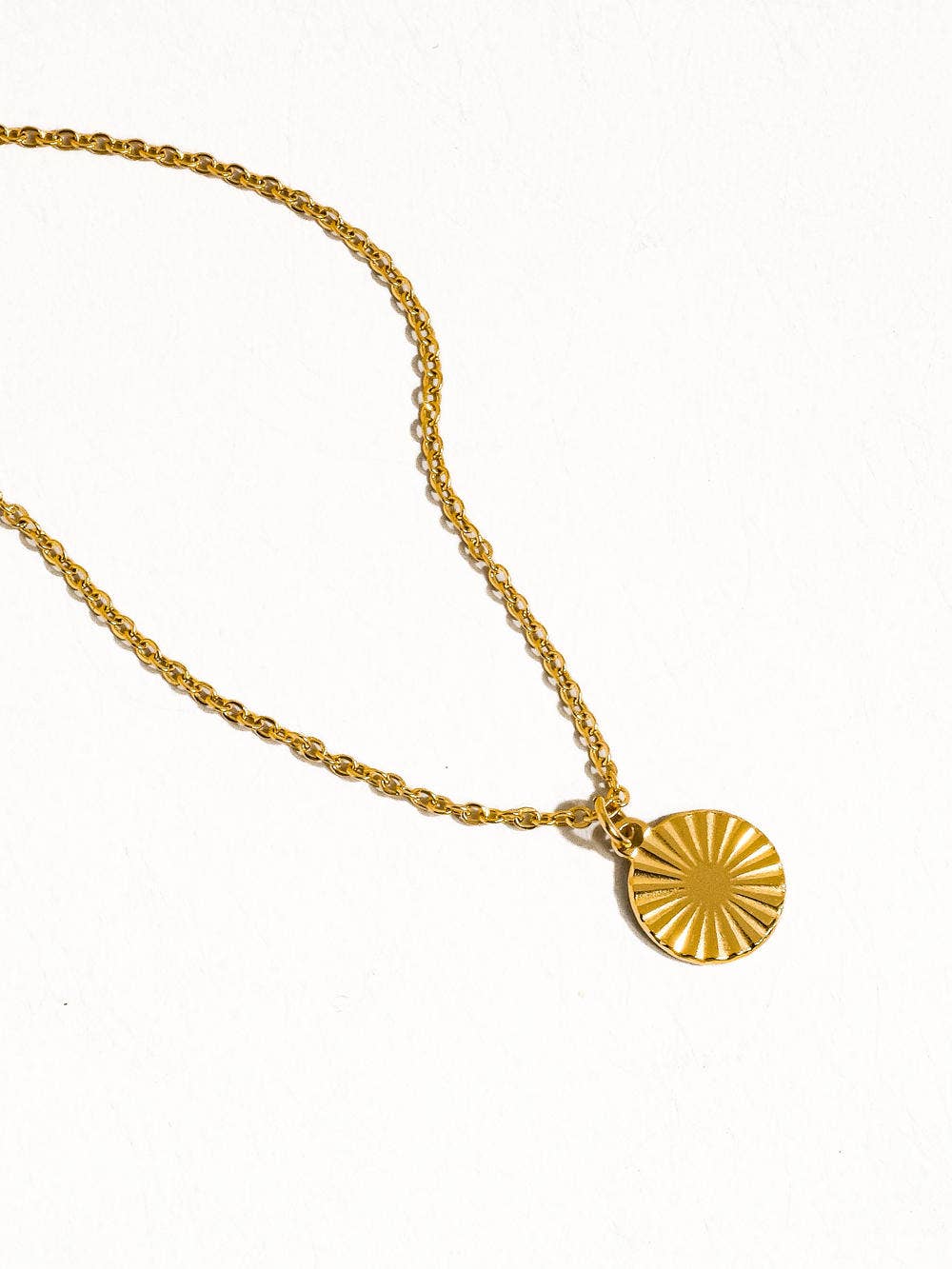 Miraz Gold Non-Tarnish Round Sun Gaze Necklace : Yellow Gold