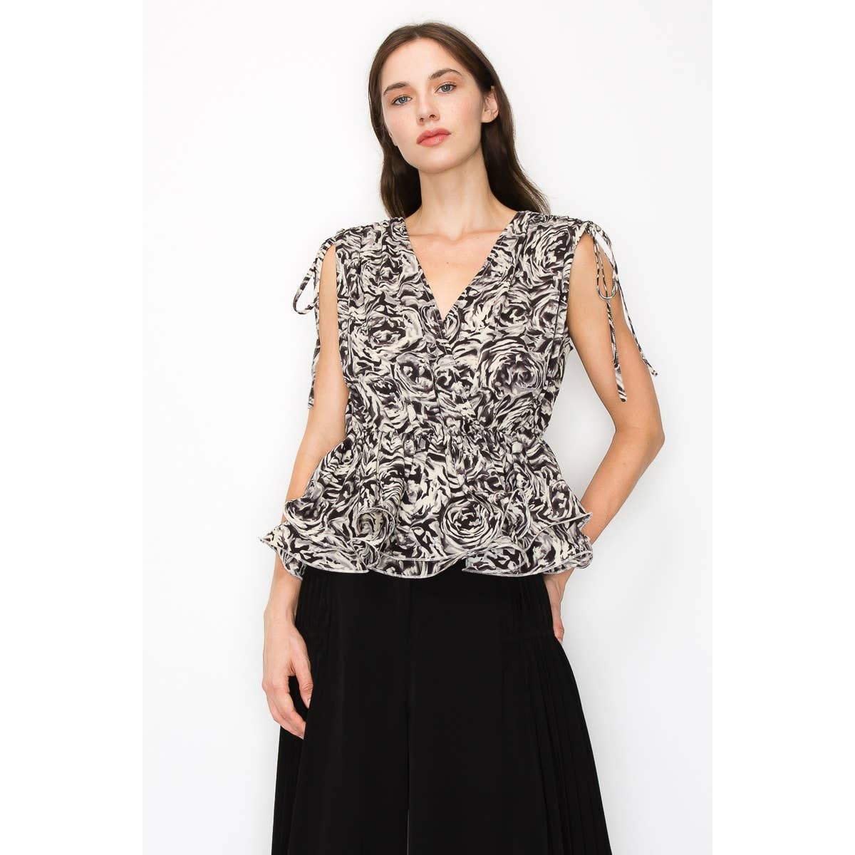 V Neck Floral Print Peplum Top