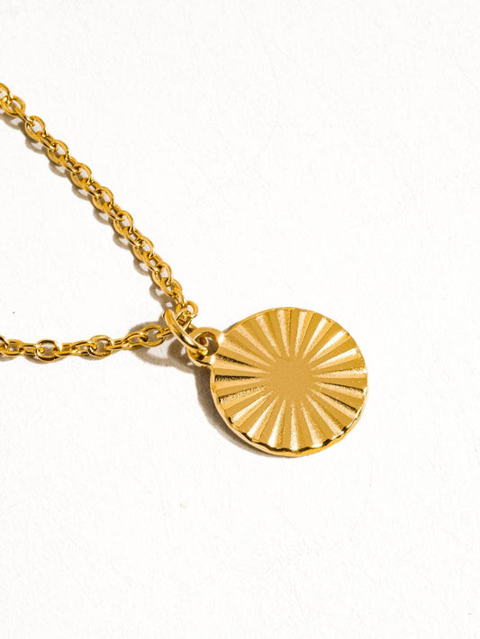 Miraz Gold Non-Tarnish Round Sun Gaze Necklace : Yellow Gold