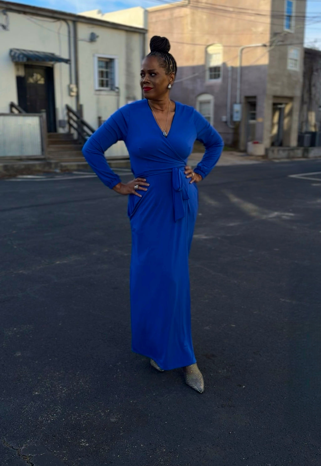 LONG SLEEVE MAXI DRESS: Royal Blue