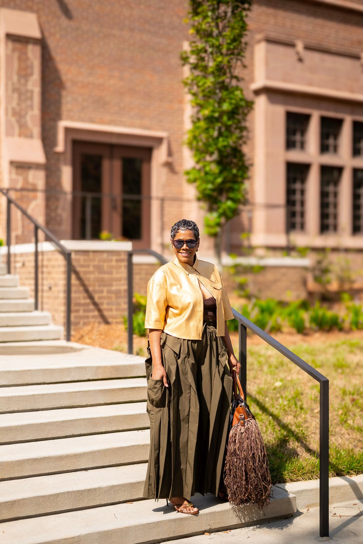 Ruffle Cargo Wide-Leg Pants: ARMY GREEN & BLACK