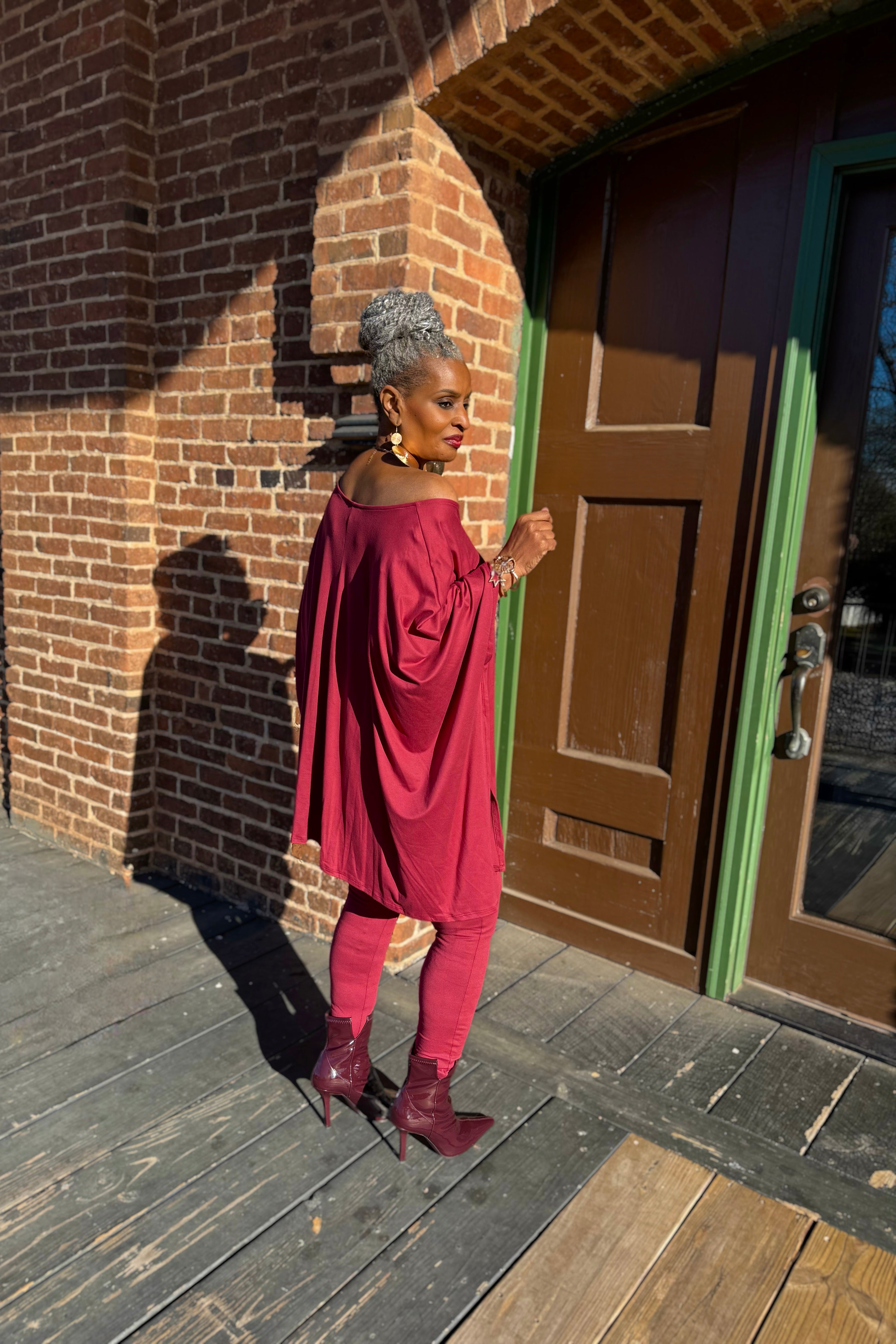 V-neck Top & Leggings 2 PC Set: Marsala