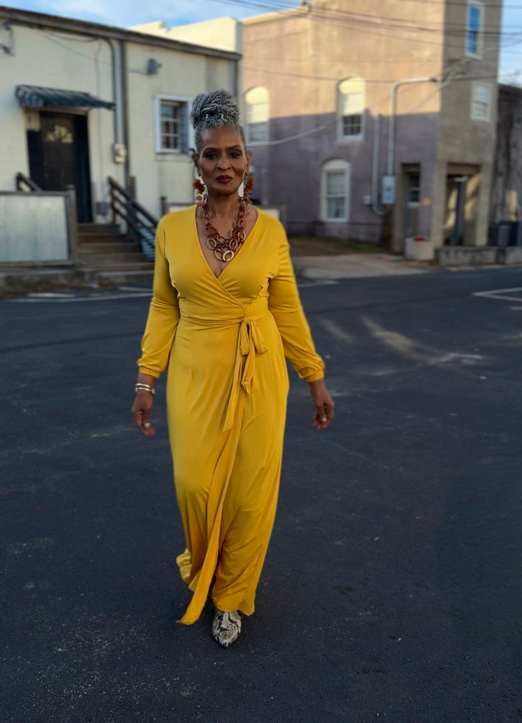 LONG SLEEVE MAXI DRESS: Merigold