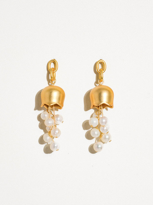 Merope Gold Bellflower Pearl Earring: Yellow Gold