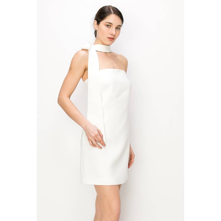 Strapless self choker with tie mini dress: OFF WHITE / L