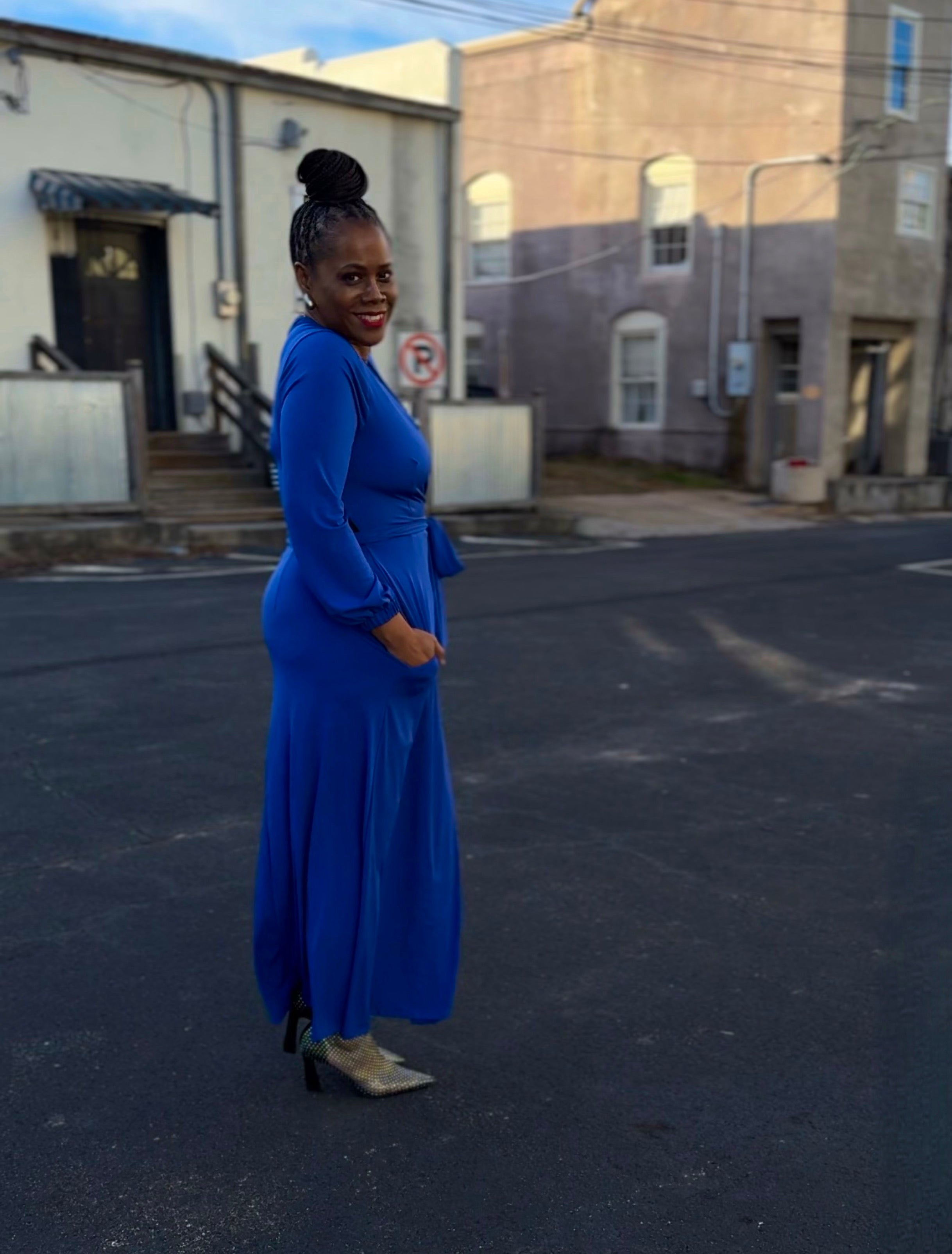 LONG SLEEVE MAXI DRESS: Royal Blue