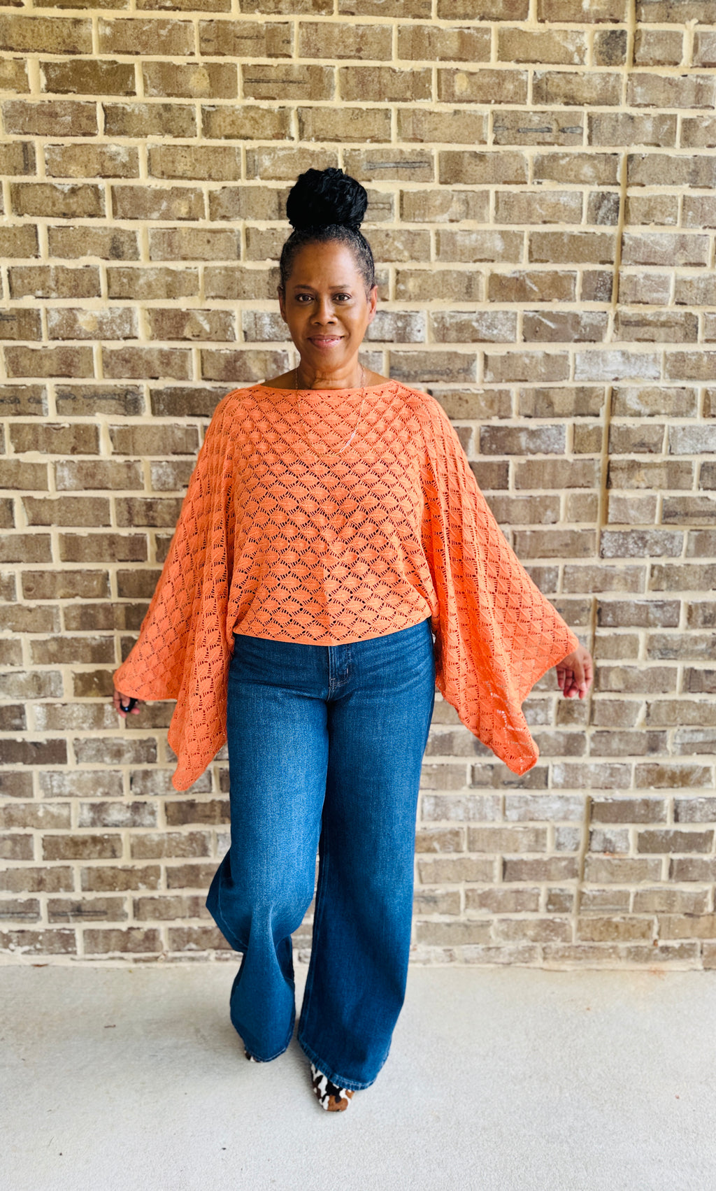FREE SPIRIT BELL SLEEVE TOP: ORANGE PLUS