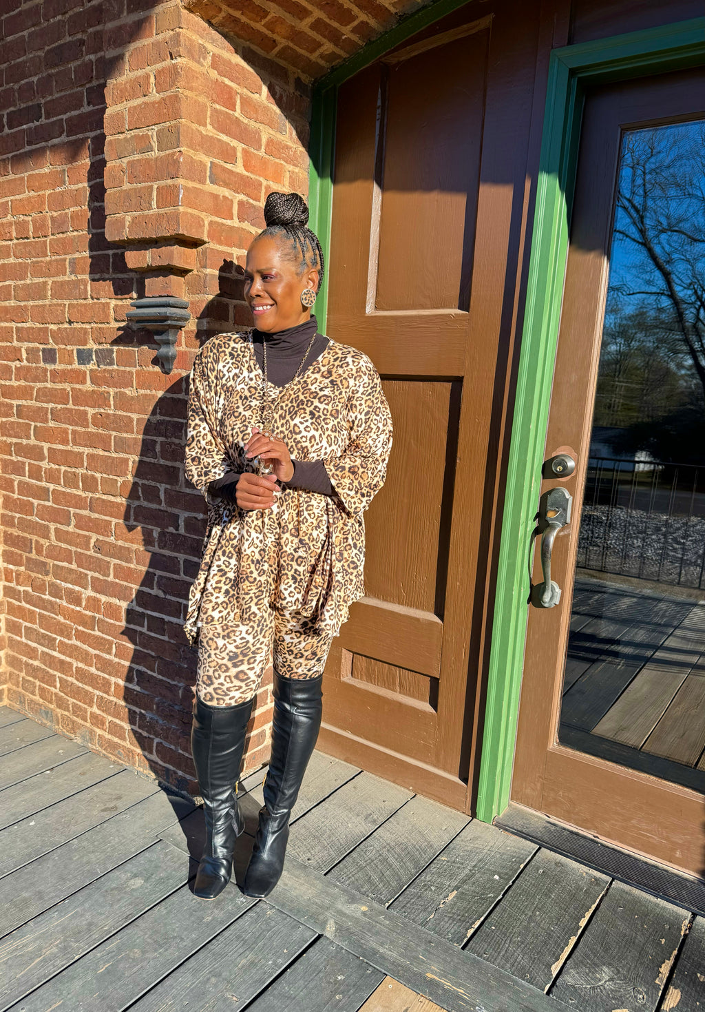 V-neck Top & Leggings 2 PC Set: Leopard Print