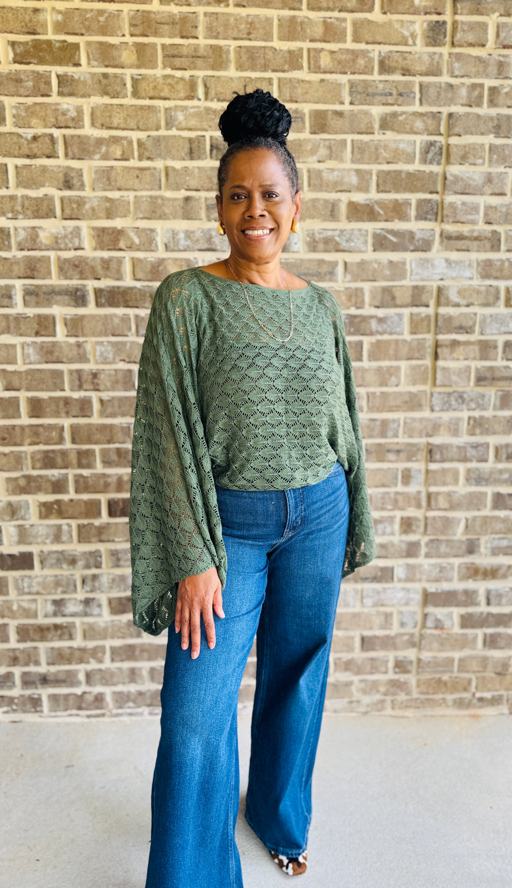 FALL COLORS FREE SPIRIT BELL SLEEVE TOP: OLIVE