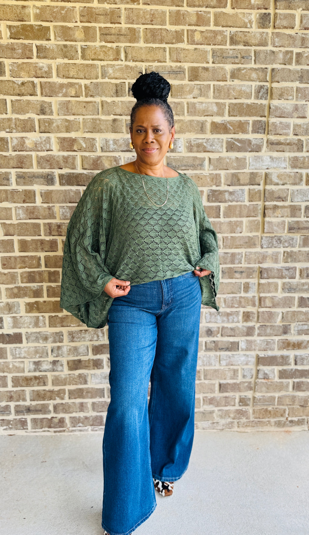 FALL COLORS FREE SPIRIT BELL SLEEVE TOP: OLIVE