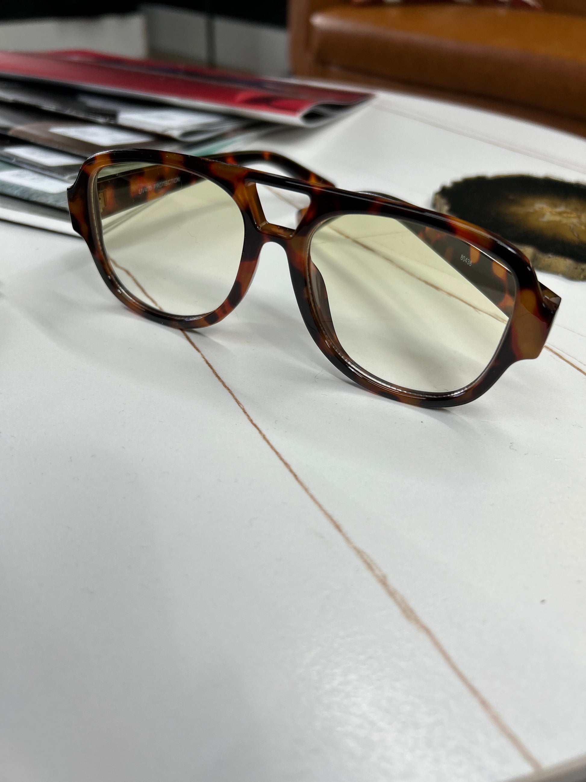 Classic Tinted Aviator Sunglasses: MIX