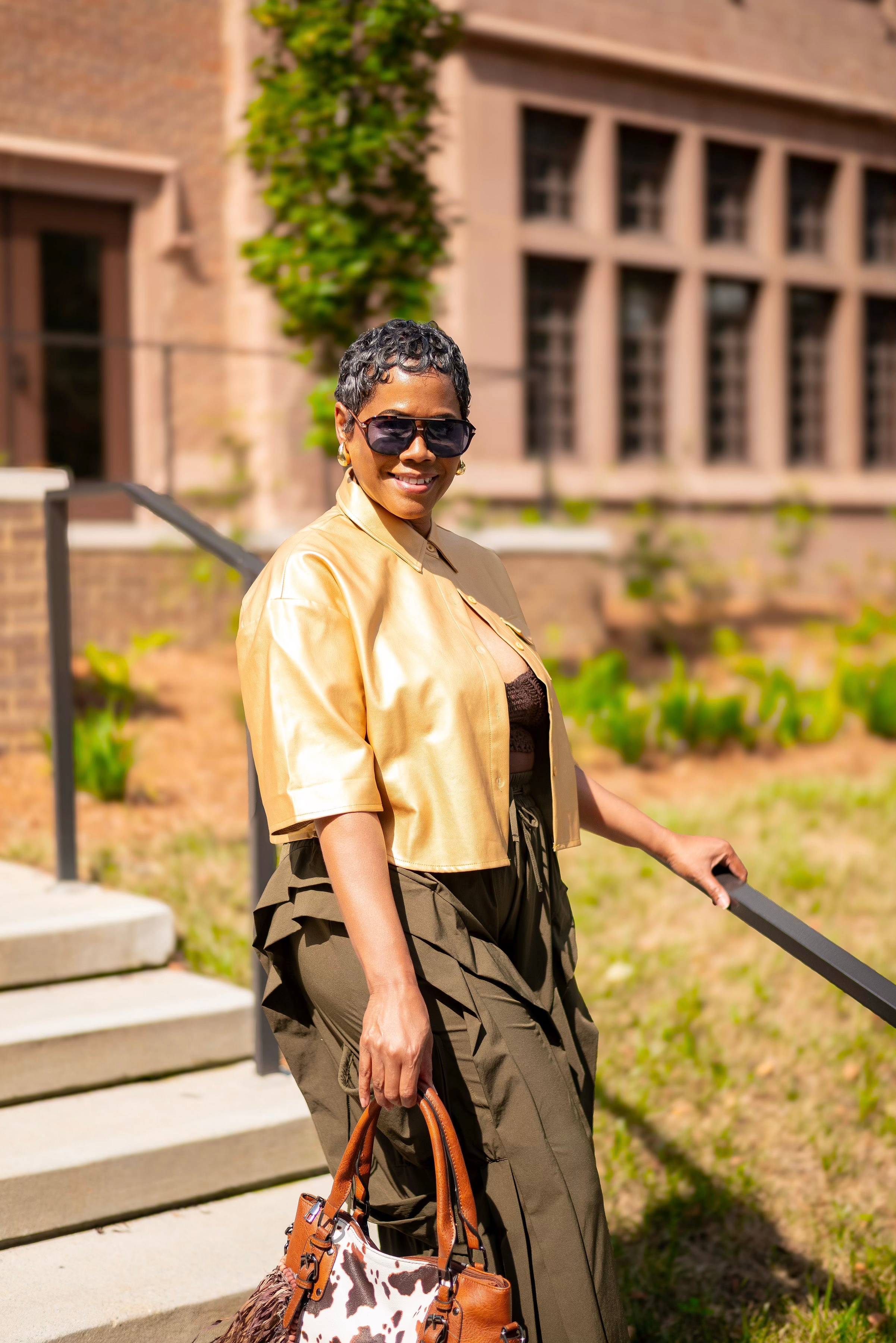 Ruffle Cargo Wide-Leg Pants: ARMY GREEN & BLACK