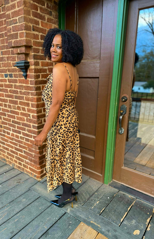 SATIN LEOPARD PRINT FRONT SLIT DRESS: Leopard