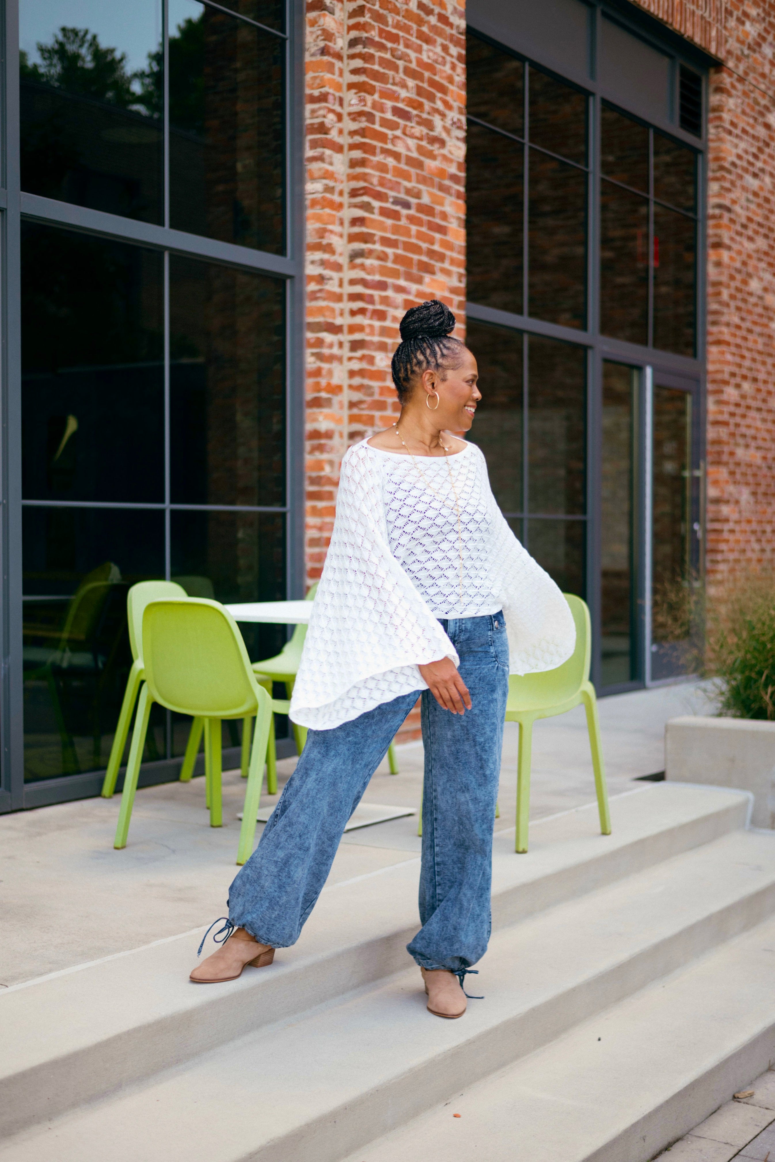 FREE SPIRIT BELL SLEEVE TOP: WHITE / OS