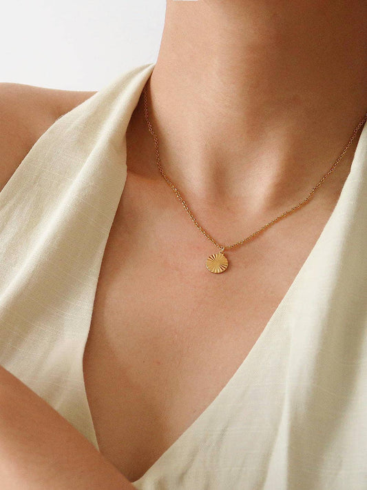 Miraz Gold Non-Tarnish Round Sun Gaze Necklace : Yellow Gold