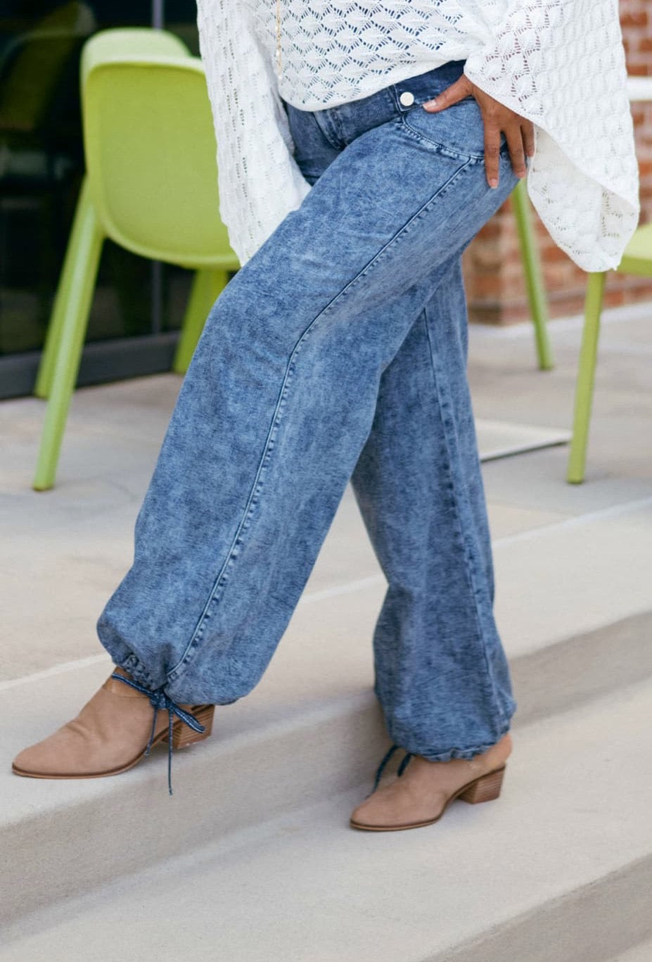 CINCH HEM WIDE LEG JEANS