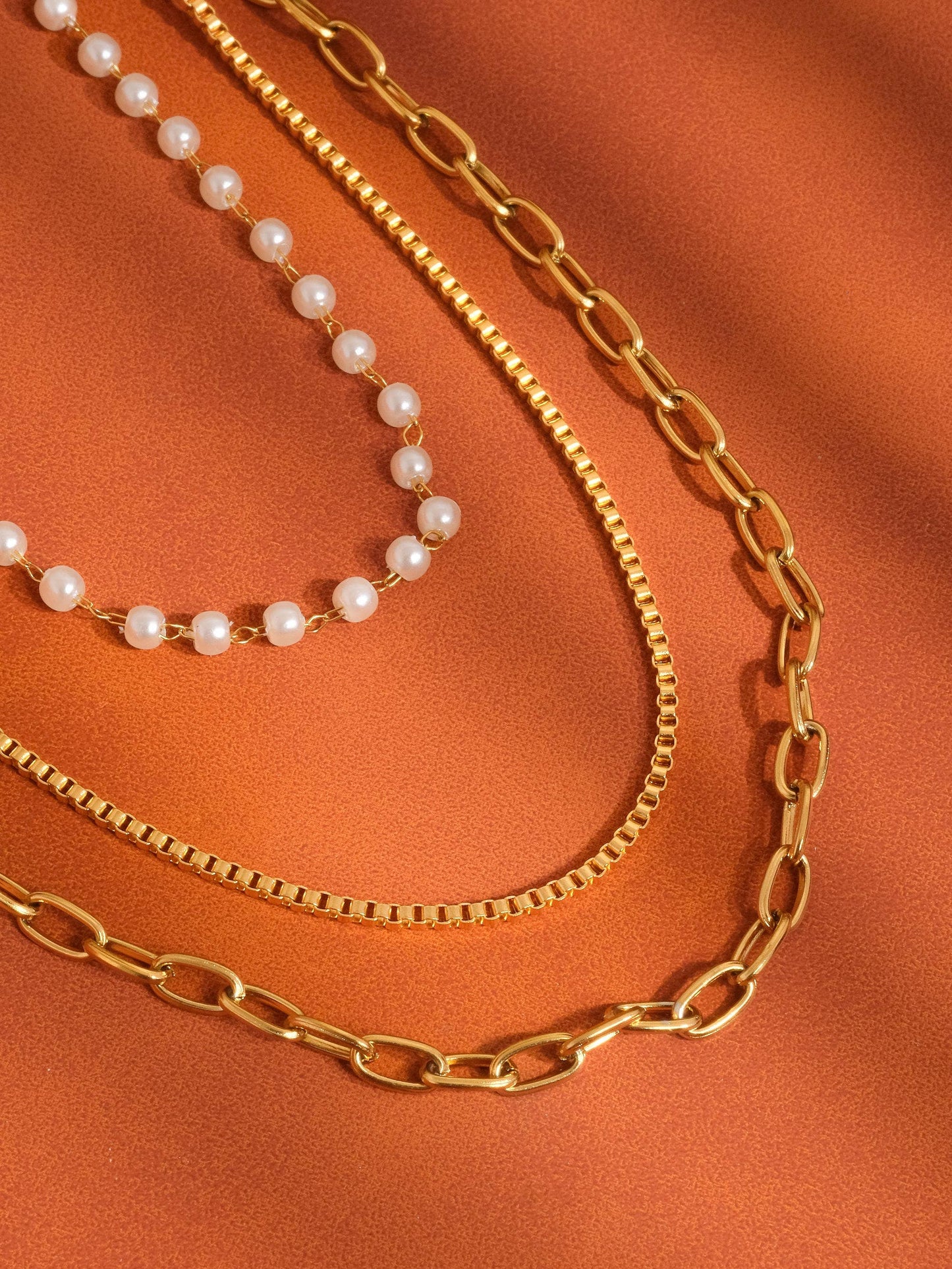 Cadeaux  Stacked Pearl Chain Necklace: Yellow Gold