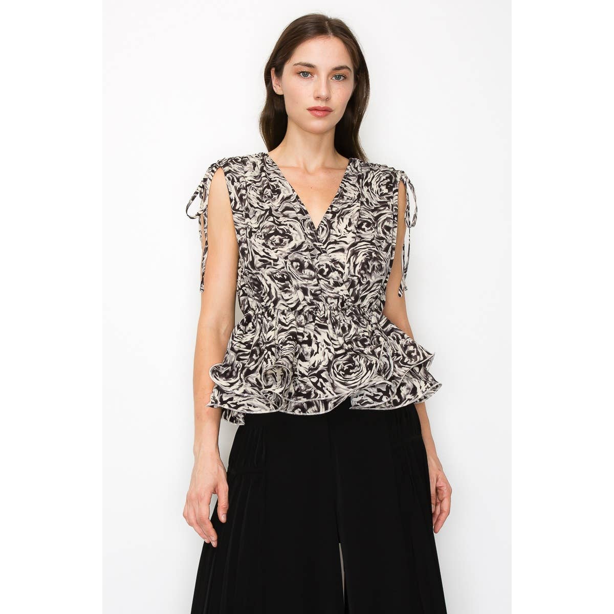 V Neck Floral Print Peplum Top
